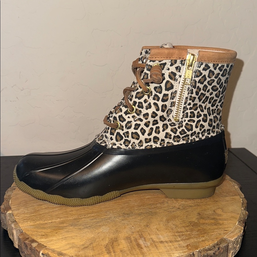 Sperry *NWOB* Women's Saltwater Animal Print All-Weather Boots - Picture 9 of 13